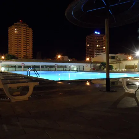 דירה A16 - Praia Da Rocha 1 Bed Apartment *