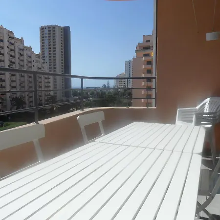 דירה A16 - Praia Da Rocha 1 Bed Apartment *