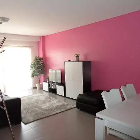A16 - Praia Da Rocha 1 Bed Apartment Апартаменти